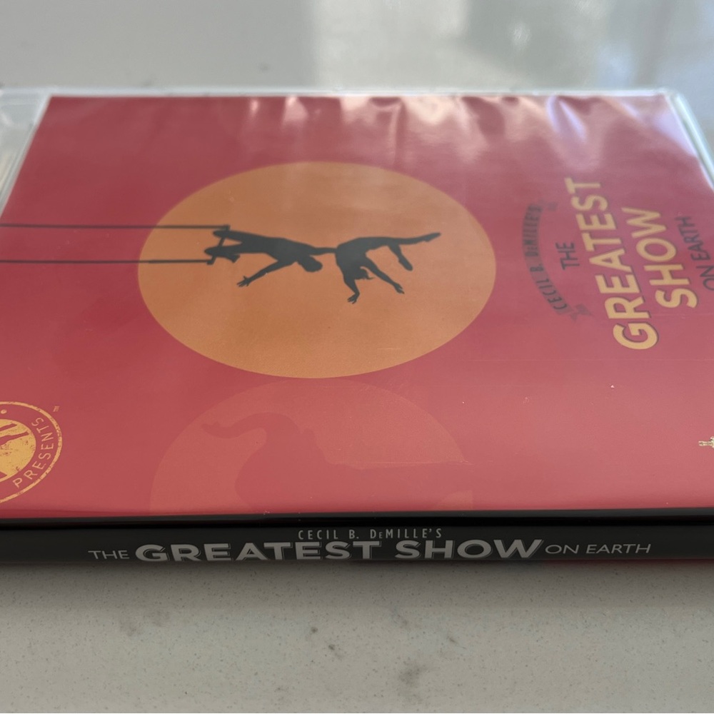 The Greatest Show On Earth Blu-ray - Picture 8 of 9